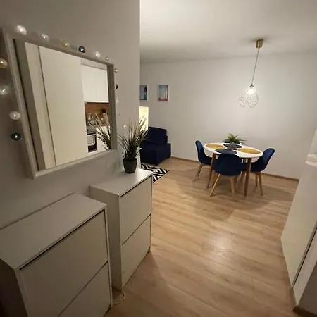 Apartment Komfortowy Apartament: Wola, Stanczyka 4 *
